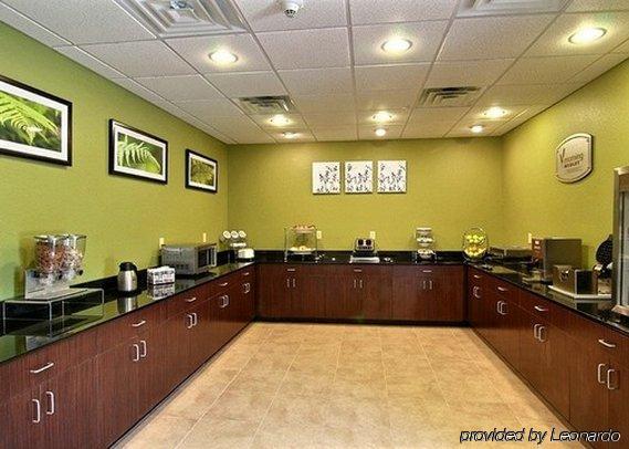 Sleep Inn & Suites Marion - Military Institute Restaurant photo